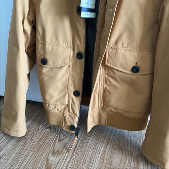 NWT timberland rain jacket - Picture 3 of 4